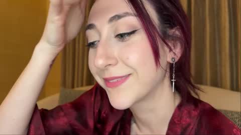 Ivy Rosie online show from 03.06.25