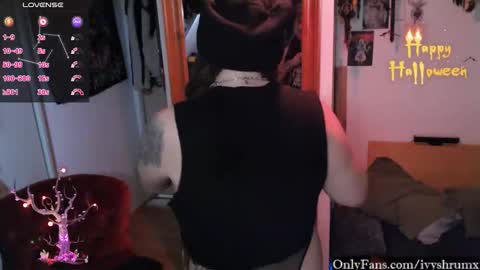 Ivy ShrumX online show from 10.19.25