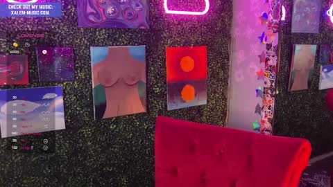 Snapshot of iwillbeyourmuse chatting on 01.10.25 Muse hethey online show from 01.10.25