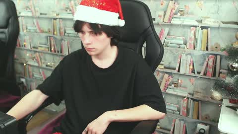 Maxim online show from 12.26.24