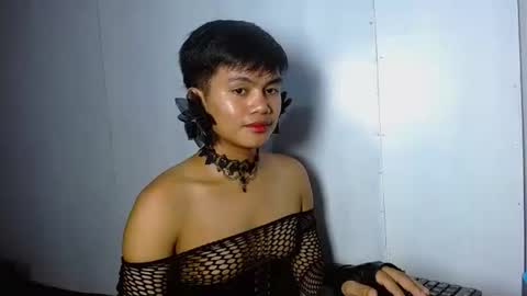 iya143 online show from 11.22.25