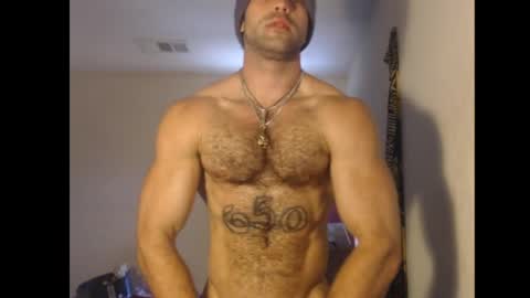 Snapshot of izak144 chatting on 05.14.26 izak144 online show from 05.14.26