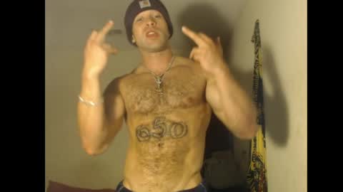 Snapshot of izak144 chatting on 05.28.26 izak144 online show from 05.28.26