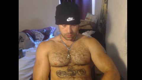 Snapshot of izak144 chatting on 07.16.26 izak144 online show from 07.16.26