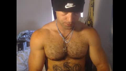 Snapshot of izak144 chatting on 07.19.26 izak144 online show from 07.19.26