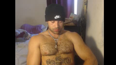 Snapshot of izak144 chatting on 07.31.26 izak144 online show from 07.31.26