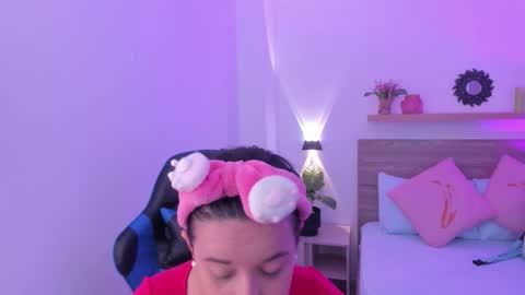 Iza online show from 10.06.25