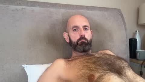 izzysboytoy1 online show from 12.22.25