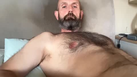 izzysboytoy1 online show from 06.25.26