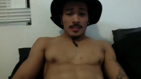 Snapshot of j0nnyk1ng chatting on 02.19.25 Mugen online show from 02.19.25