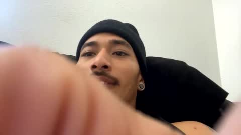 Snapshot of j0nnyk1ng chatting on 02.21.25 Mugen online show from 02.21.25