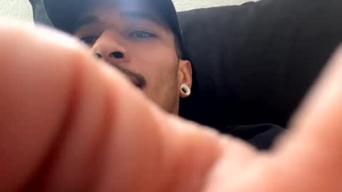 Snapshot of j0nnyk1ng chatting on 02.28.25 Mugen online show from 02.28.25