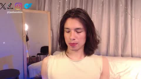 Hey im Jaxxxon check my info     online show from 03.10.26