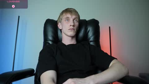 Danny online show from 10.26.25