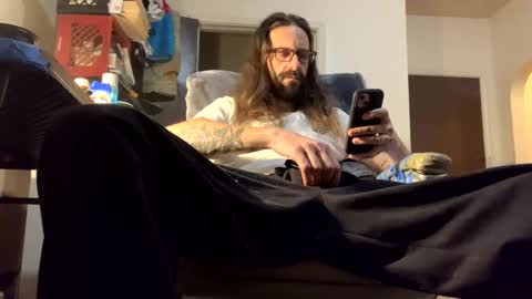 Snapshot of j_boogie_mane chatting on 12.09.24 j boogie online show from 12.09.24