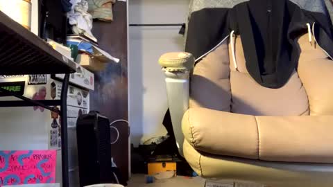 Snapshot of j_boogie_mane chatting on 03.11.25 j boogie online show from 03.11.25