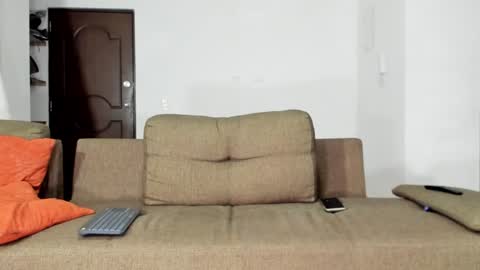 Calix  Independient model Insta and twt Calixsnake online show from 01.23.25