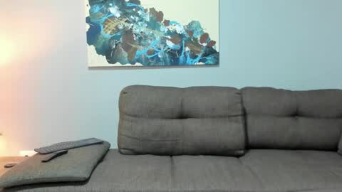 Calix  Independient model Insta and twt Calixsnake online show from 11.24.25