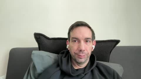 Snapshot of j_dc chatting on 06.18.26 j_dc online show from 06.18.26
