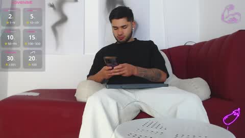    online show from 04.11.26