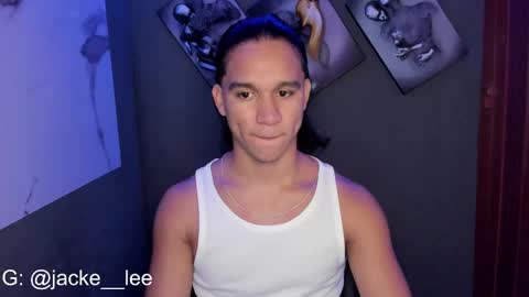 Snapshot of jacke__lee chatting on 01.19.25 jacke__lee online show from 01.19.25