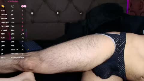 Jacke online show from 10.15.25