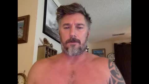 Snapshot of jackhammerhead chatting on 12.23.24 jackhammerhead online show from 12.23.24