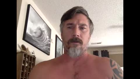 Snapshot of jackhammerhead chatting on 01.25.25 jackhammerhead online show from 01.25.25