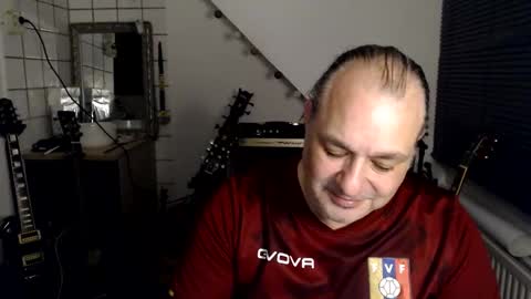 Jack independent model  online show from 05.29.26