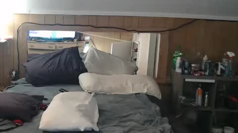 Snapshot of jacksonmale1974 chatting on 01.26.25 funtimes49203 online show from 01.26.25