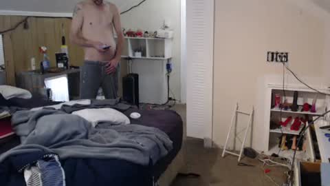 Snapshot of jacksonmale1974 chatting on 01.29.25 funtimes49203 online show from 01.29.25