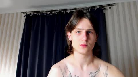 Snapshot of jacksonvox chatting on 02.16.25 Nikolay online show from 02.16.25