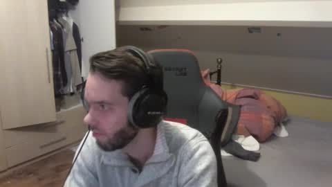 Snapshot of jackynee chatting on 12.06.24 Jack online show from 12.06.24