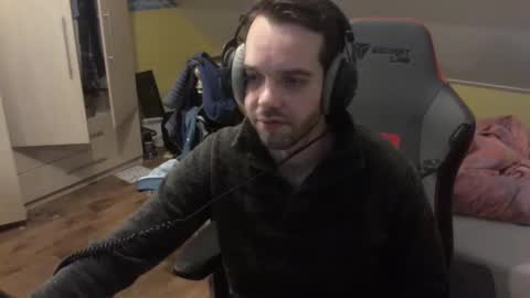 Snapshot of jackynee chatting on 12.13.24 Jack online show from 12.13.24