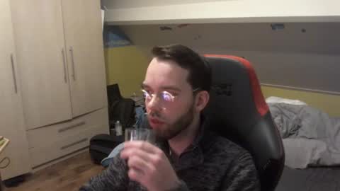 Snapshot of jackynee chatting on 01.04.25 Jack online show from 01.04.25