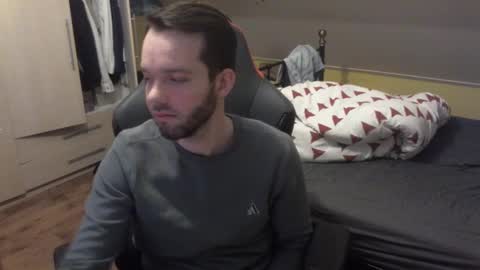 Snapshot of jackynee chatting on 03.12.25 Jack online show from 03.12.25