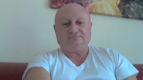 Snapshot of jacob_bron chatting on 12.21.25 jacob_bron online show from 12.21.25