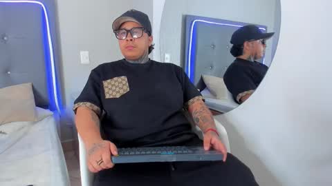 TJ online show from 11.19.25