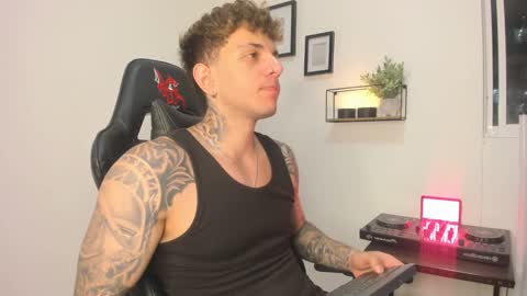 jacobb116 online show from 12.02.24