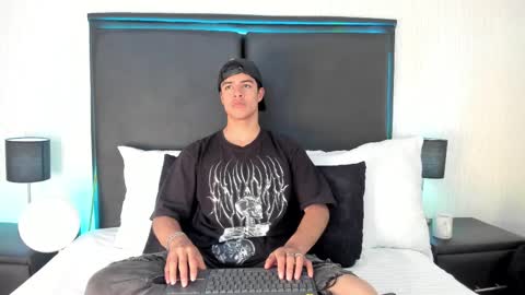 Snapshot of jacobbiker chatting on 09.17.25 Jacob online show from 09.17.25