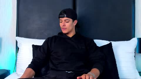 Snapshot of jacobbiker chatting on 10.14.25 Jacob online show from 10.14.25