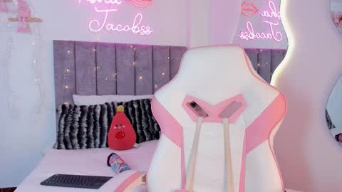 JACOBSS online show from 11.26.25