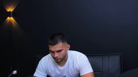 Snapshot of jacobsthorm chatting on 01.17.25 jacobsthorm online show from 01.17.25