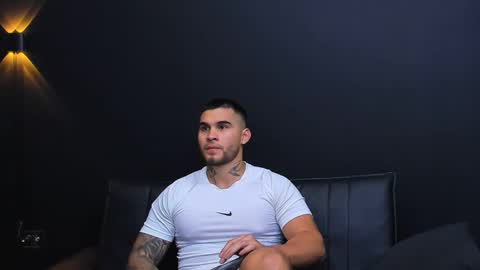 Snapshot of jacobsthorm chatting on 01.18.25 jacobsthorm online show from 01.18.25