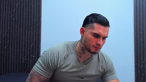 Snapshot of jacobsthorm chatting on 11.27.25 jacobsthorm online show from 11.27.25