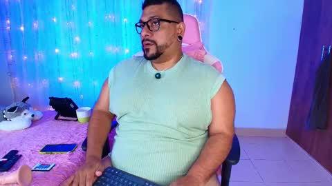 daddy sir master bear online show from 03.08.25