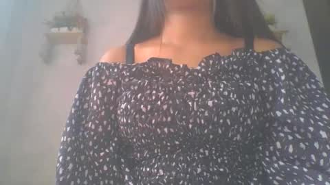 jacqueline_fernandez online show from 11.13.25