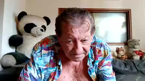 Snapshot of jacques_de_france chatting on 07.16.26 Jacques online show from 07.16.26