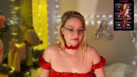 Snapshot of jacywinslat chatting on 01.22.25 jacywinslat online show from 01.22.25