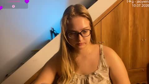 Snapshot of jacywinslat chatting on 07.10.26 jacywinslat online show from 07.10.26